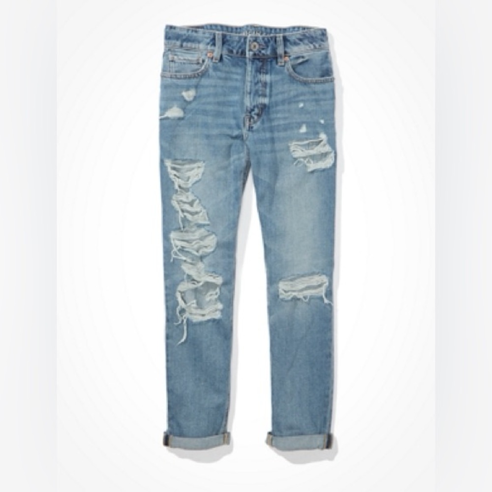 American Eagle Ripped Tomgirl Jeans